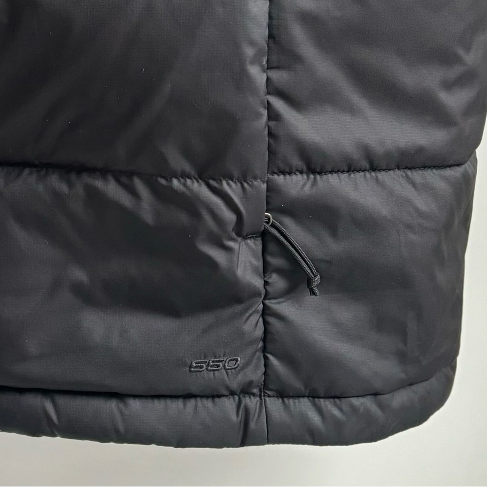 The North Face Black Puffer Vest - Picture 10 of 16